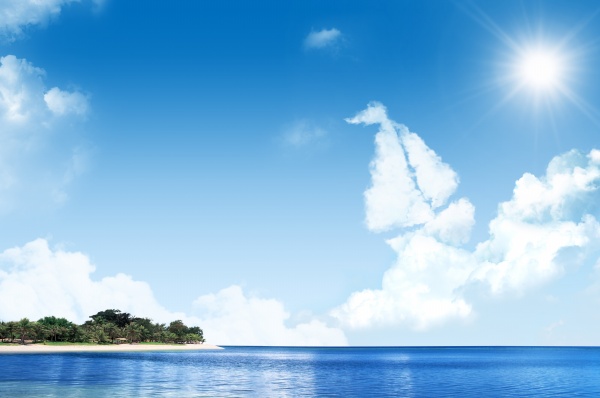 蓝天白云PSD海面风景